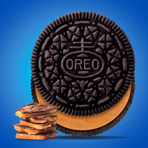 Oreo Toffee Crunch Creme with Sugar Crystals Chocolate Sandwich Cookies Family Size - 17oz